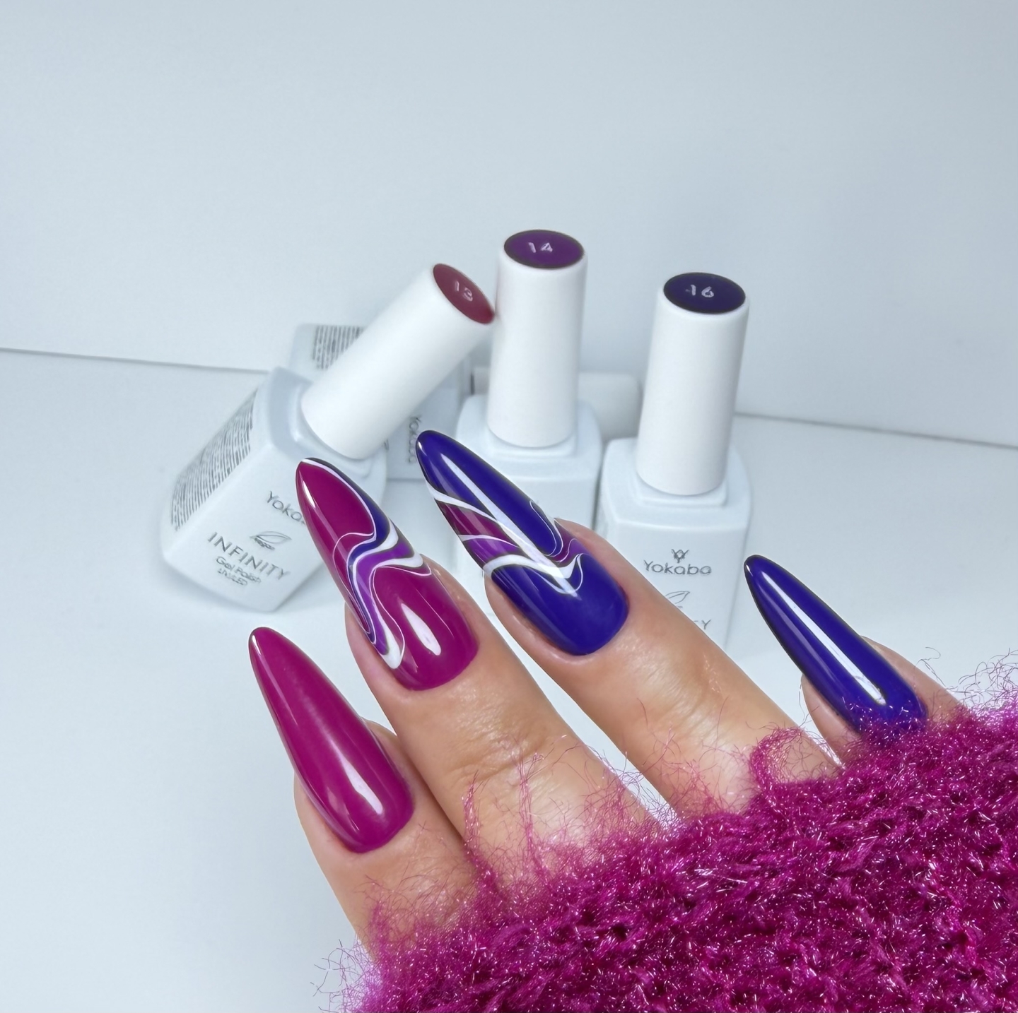 Jesienny NailArt w różu, fiolecie i bieli - zdjęcie 3