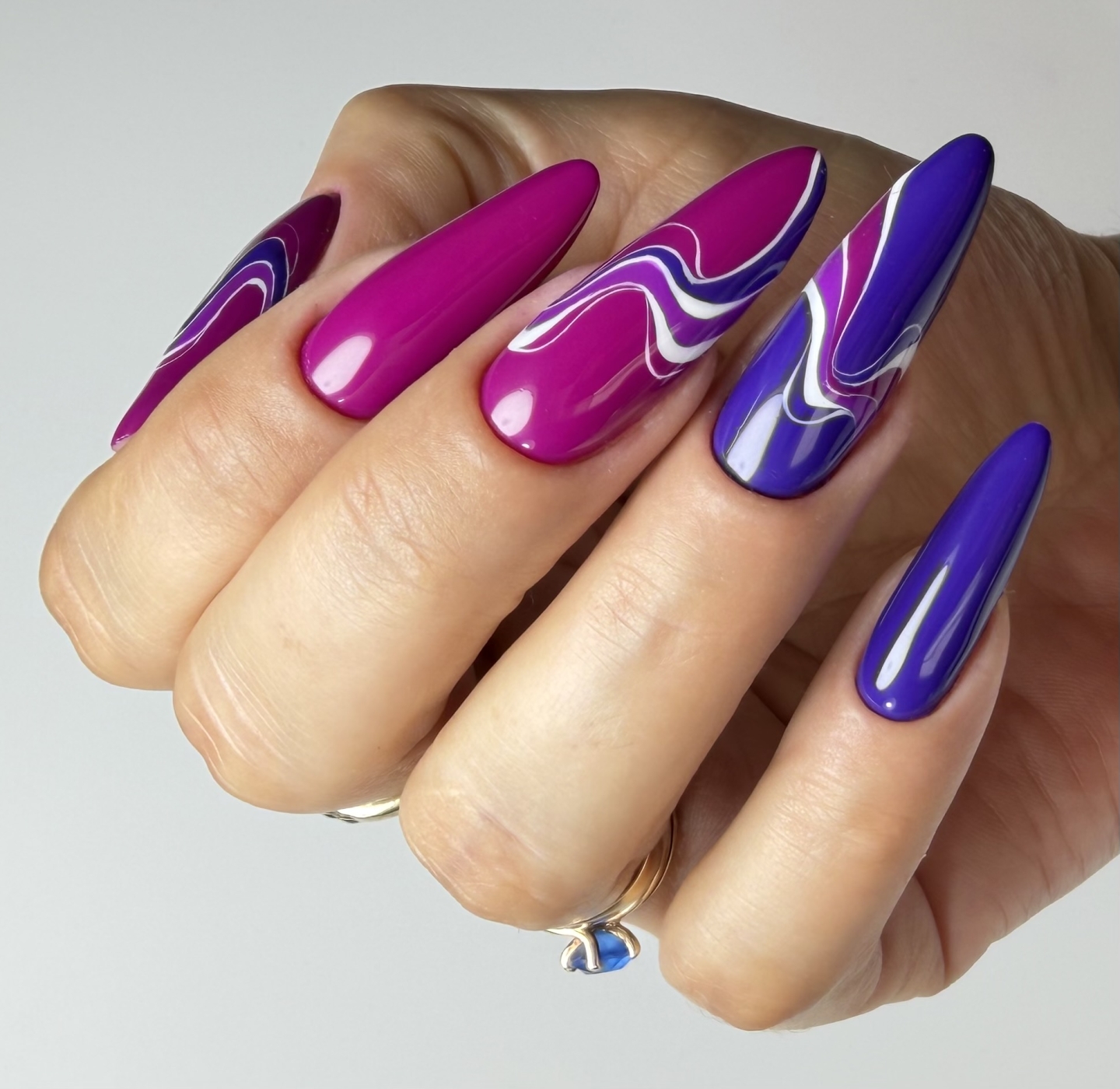 Jesienny NailArt w różu, fiolecie i bieli - zdjęcie 5