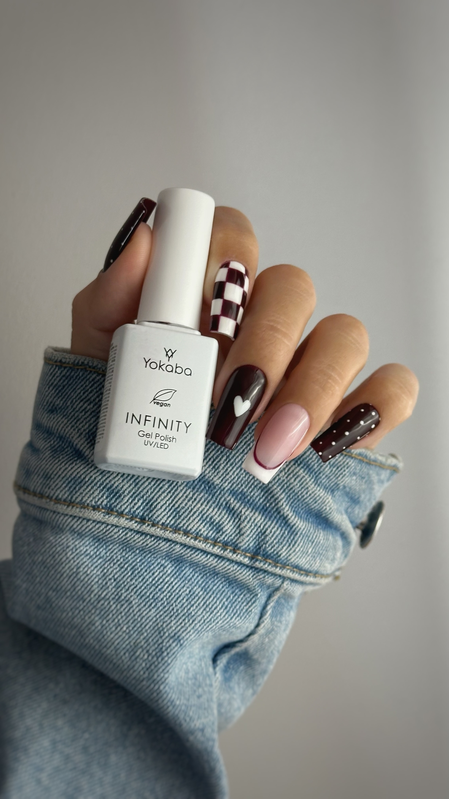 Jesienny NailArt w bordo, różu i bieli - zdjęcie 3