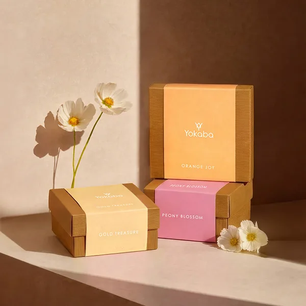 Zestawy prezentowe Yokaba w pudełkach: Orange Joy, Peony Blossom i Gold Treasure